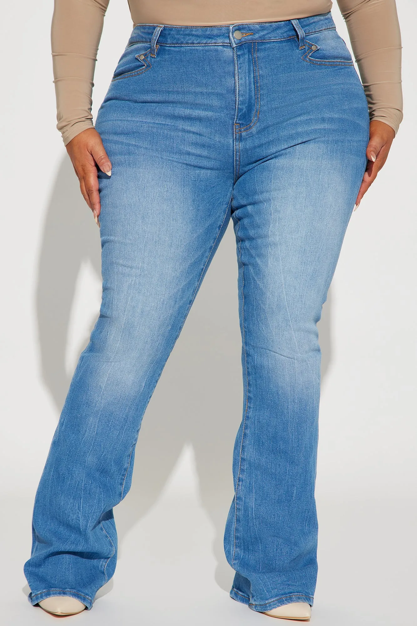 Amarillo Mid Rise Bootcut Jeans - Medium Wash