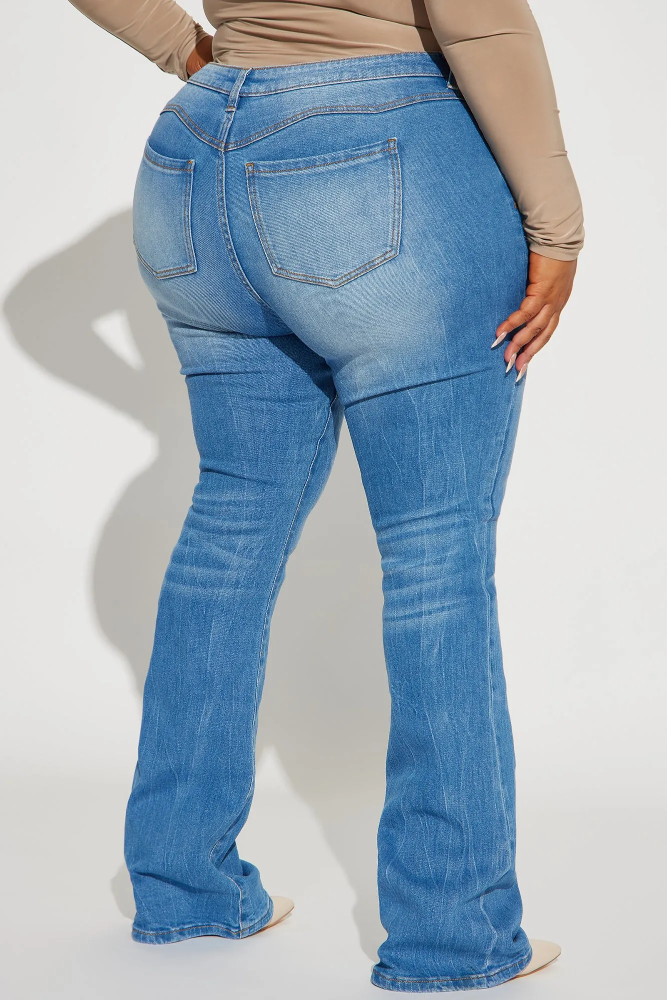 Amarillo Mid Rise Bootcut Jeans - Medium Wash