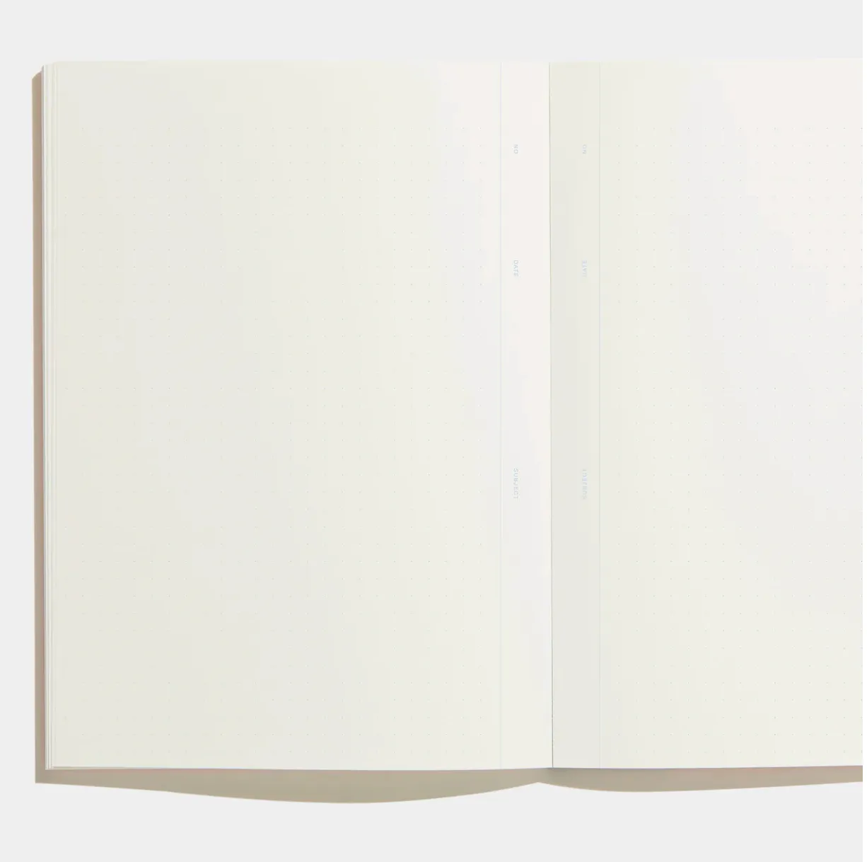 Before Breakfast – Every Day Notes Stone Blue Dots – Cuaderno Malla de Puntos A5 (19,6 x 14,1 cm)