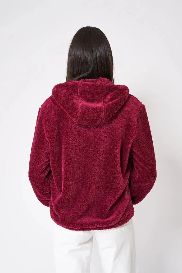 Chaqueta de forro polar de pelo largo con capucha