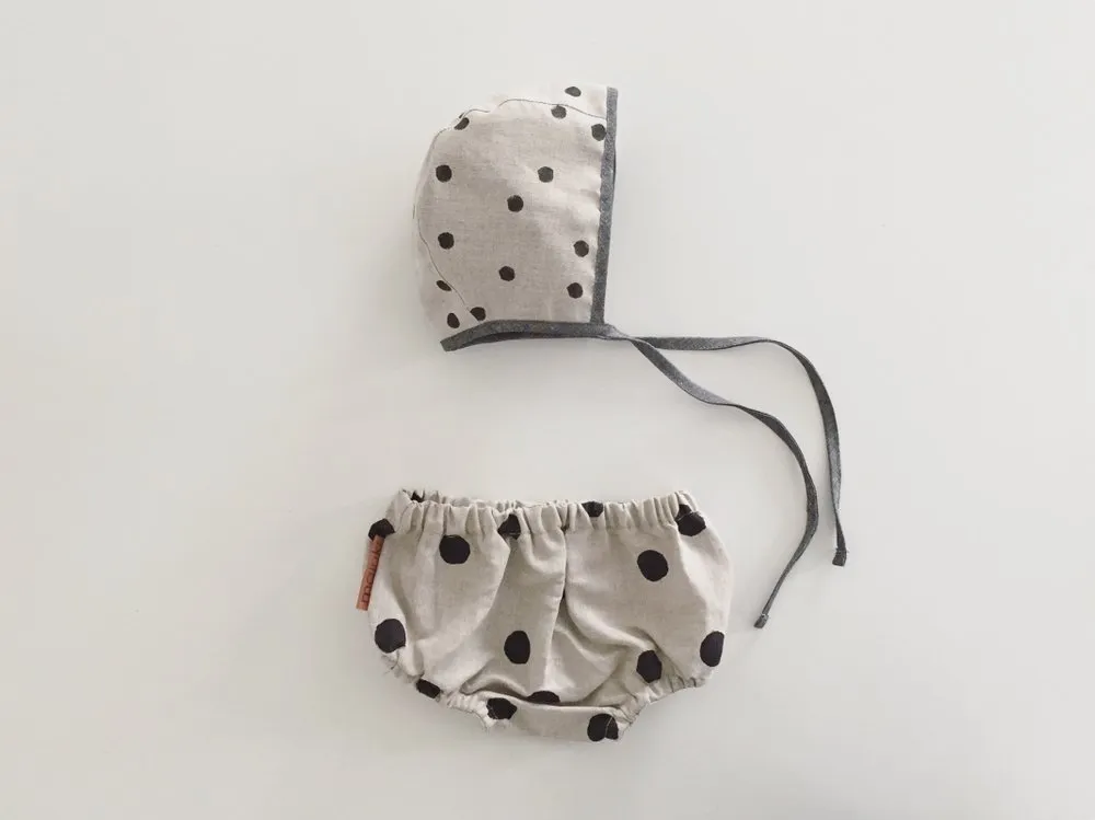 dotted reversible bonnet MINT and BLACK